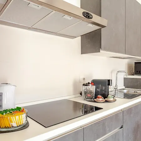 Apartment Lele Bilocale Nel Centro Citta 900m Dalla Stazione